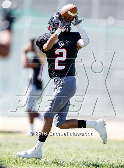 Thumbnail 1 in South Gate @ Arleta photogallery.