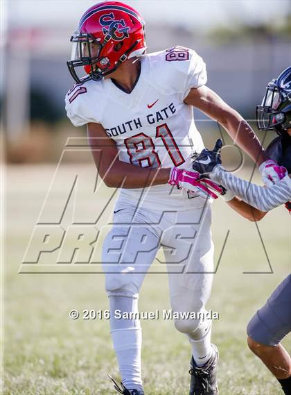 Thumbnail 1 in South Gate @ Arleta photogallery.