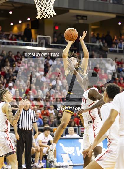 Thumbnail 3 in Cooper vs Newport (2024 9th Region Boys Basketball Tournament) photogallery.