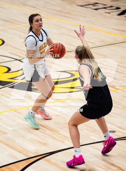 Thumbnail 1 in Dublin Coffman @ Centerville photogallery.