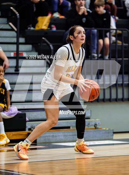 Thumbnail 2 in Dublin Coffman @ Centerville photogallery.