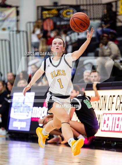 Thumbnail 3 in Dublin Coffman @ Centerville photogallery.