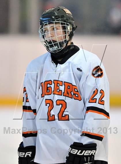 Thumbnail 3 in White Plains vs. Sleepy Hollow/Irvington/Dobbs Ferry (Tiger Tournament) photogallery.