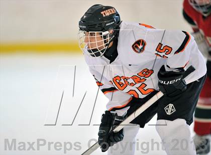 Thumbnail 3 in White Plains vs. Sleepy Hollow/Irvington/Dobbs Ferry (Tiger Tournament) photogallery.