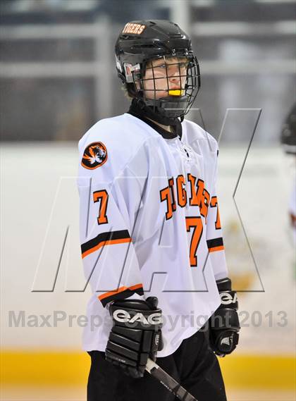 Thumbnail 2 in White Plains vs. Sleepy Hollow/Irvington/Dobbs Ferry (Tiger Tournament) photogallery.