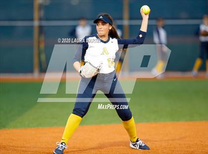 Thumbnail 1 in Pompano Beach @ St. Thomas Aquinas photogallery.