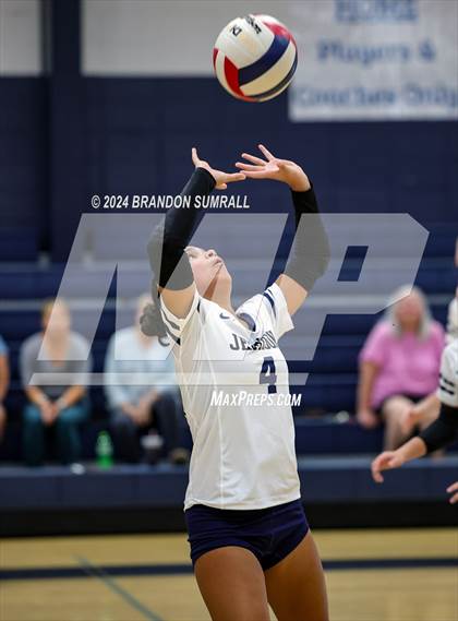 Thumbnail 2 in Isabella @ Jemison photogallery.