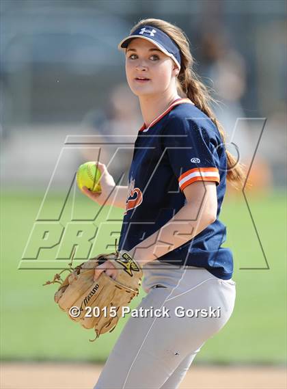 Thumbnail 2 in Niles North vs  Oak Park-River Forest (IHSA Class 4A Sectional) photogallery.