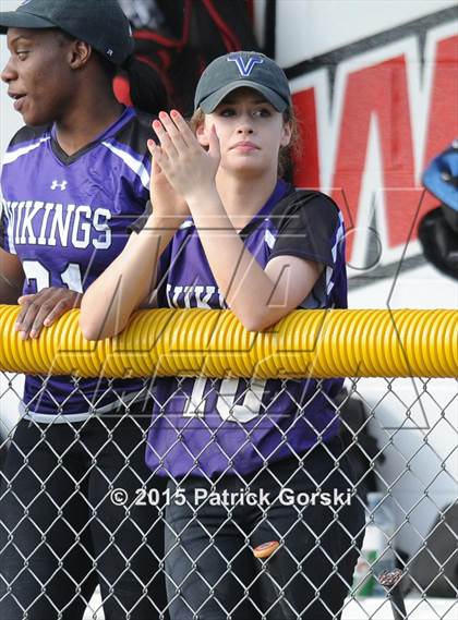 Thumbnail 3 in Niles North vs  Oak Park-River Forest (IHSA Class 4A Sectional) photogallery.