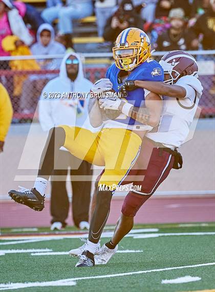 Thumbnail 2 in Grant vs. Woodcreek (CIF SJS D3 Final) photogallery.