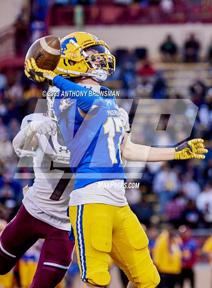 Thumbnail 1 in Grant vs. Woodcreek (CIF SJS D3 Final) photogallery.