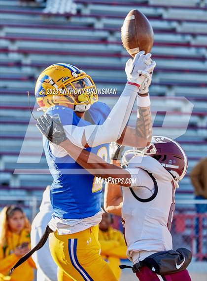 Thumbnail 3 in Grant vs. Woodcreek (CIF SJS D3 Final) photogallery.