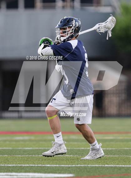 Thumbnail 2 in Webster Thomas vs. Victor (Section 5 Class B Final) photogallery.