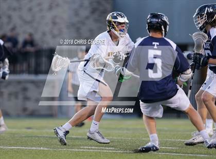 Thumbnail 1 in Webster Thomas vs. Victor (Section 5 Class B Final) photogallery.