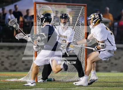 Thumbnail 2 in Webster Thomas vs. Victor (Section 5 Class B Final) photogallery.