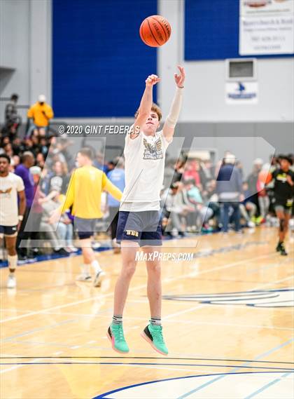 Thumbnail 1 in Prolific Prep of Napa Christian vs. Dream City Christian (Crush in the Valley) photogallery.