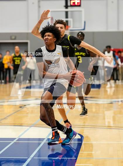 Thumbnail 1 in Prolific Prep of Napa Christian vs. Dream City Christian (Crush in the Valley) photogallery.