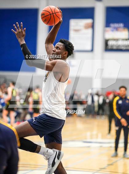 Thumbnail 2 in Prolific Prep of Napa Christian vs. Dream City Christian (Crush in the Valley) photogallery.