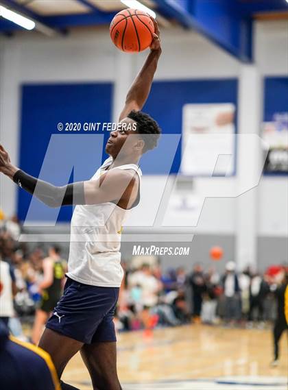 Thumbnail 3 in Prolific Prep of Napa Christian vs. Dream City Christian (Crush in the Valley) photogallery.