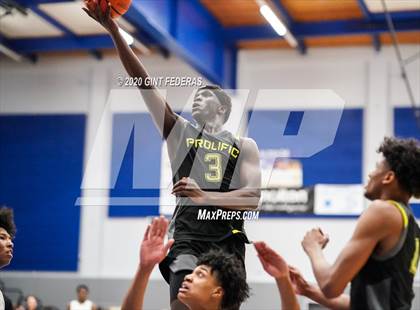 Thumbnail 3 in Prolific Prep of Napa Christian vs. Dream City Christian (Crush in the Valley) photogallery.