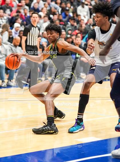 Thumbnail 2 in Prolific Prep of Napa Christian vs. Dream City Christian (Crush in the Valley) photogallery.