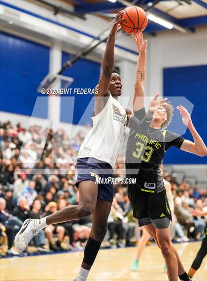 Thumbnail 2 in Prolific Prep of Napa Christian vs. Dream City Christian (Crush in the Valley) photogallery.