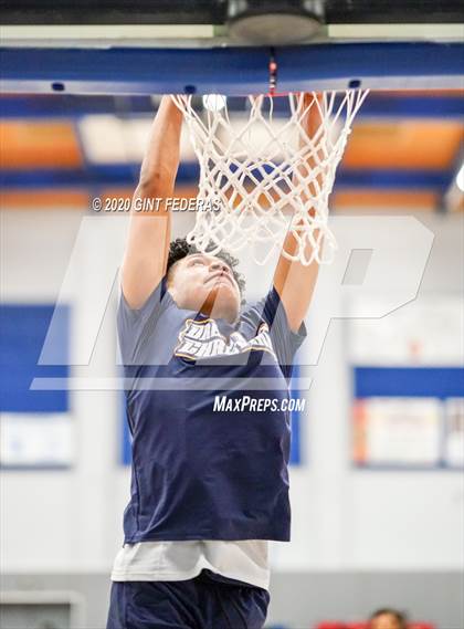 Thumbnail 2 in Prolific Prep of Napa Christian vs. Dream City Christian (Crush in the Valley) photogallery.