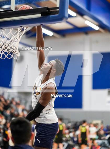 Thumbnail 2 in Prolific Prep of Napa Christian vs. Dream City Christian (Crush in the Valley) photogallery.