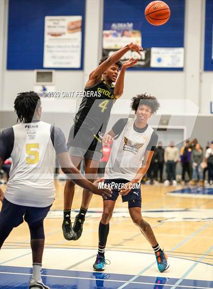 Thumbnail 3 in Prolific Prep of Napa Christian vs. Dream City Christian (Crush in the Valley) photogallery.
