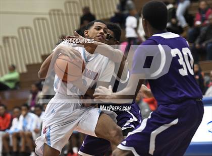 Thumbnail 2 in Hammond vs. Rich Central (Big Dipper Tournament) photogallery.