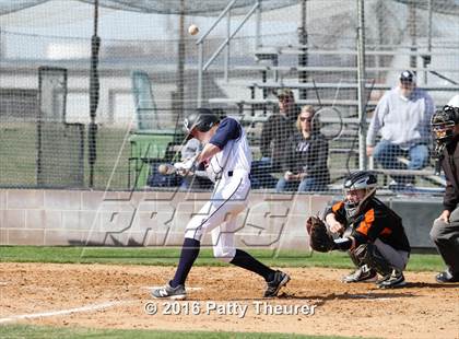 Thumbnail 2 in New Plymouth vs Scappoose (Treasure Valley Invitational) photogallery.