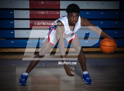 Thumbnail 2 in DeMatha (Preseason Photo Shoot) photogallery.