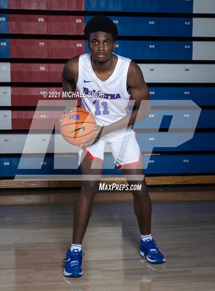 Thumbnail 3 in DeMatha (Preseason Photo Shoot) photogallery.