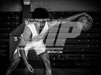 Thumbnail 1 in DeMatha (Preseason Photo Shoot) photogallery.