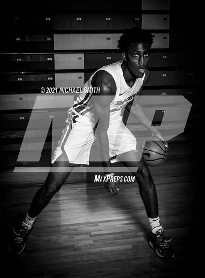 Thumbnail 1 in DeMatha (Preseason Photo Shoot) photogallery.