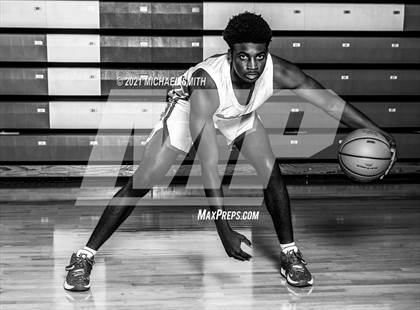 Thumbnail 3 in DeMatha (Preseason Photo Shoot) photogallery.