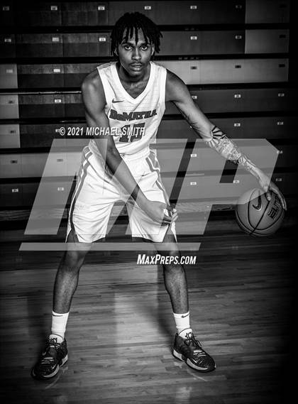 Thumbnail 1 in DeMatha (Preseason Photo Shoot) photogallery.