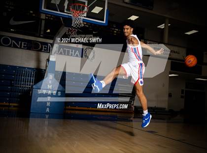 Thumbnail 2 in DeMatha (Preseason Photo Shoot) photogallery.