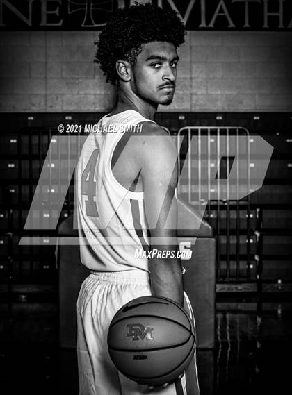 Thumbnail 2 in DeMatha (Preseason Photo Shoot) photogallery.