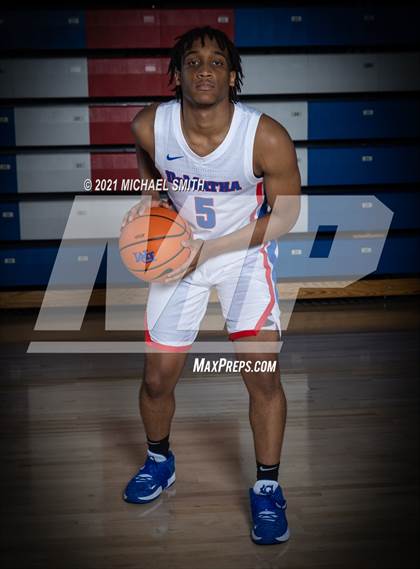 Thumbnail 1 in DeMatha (Preseason Photo Shoot) photogallery.
