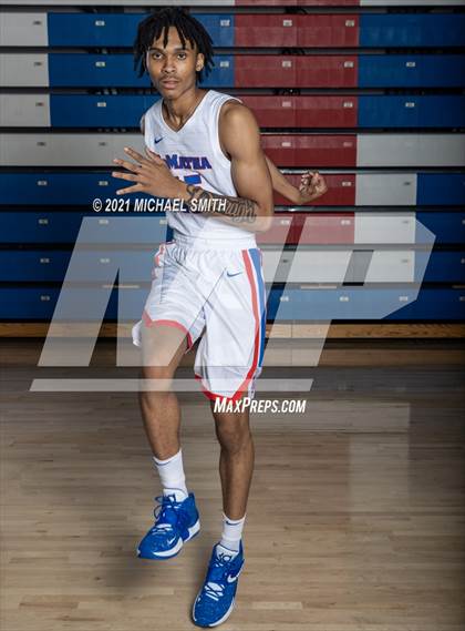 Thumbnail 2 in DeMatha (Preseason Photo Shoot) photogallery.