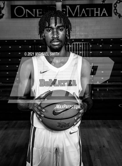 Thumbnail 1 in DeMatha (Preseason Photo Shoot) photogallery.