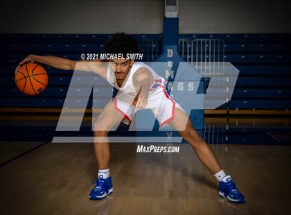 Thumbnail 1 in DeMatha (Preseason Photo Shoot) photogallery.