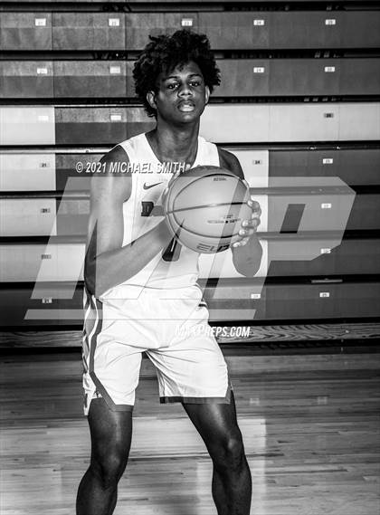 Thumbnail 3 in DeMatha (Preseason Photo Shoot) photogallery.