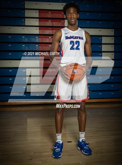 Thumbnail 2 in DeMatha (Preseason Photo Shoot) photogallery.