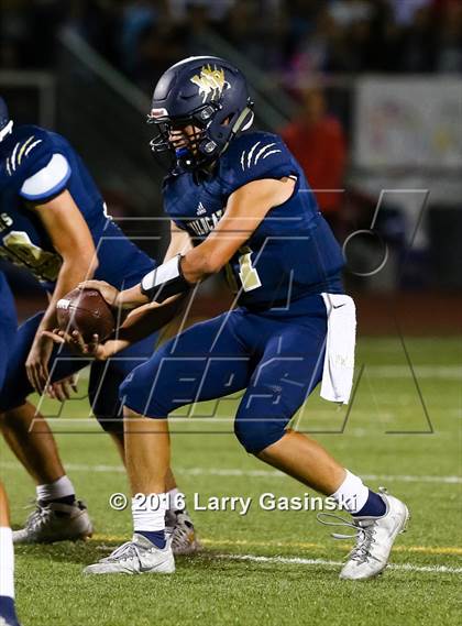 Thumbnail 2 in Oxnard vs. West Ranch photogallery.