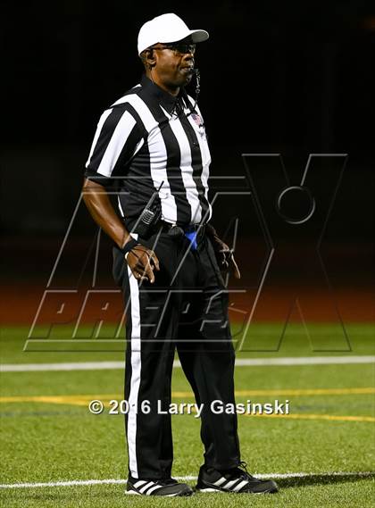 Thumbnail 3 in Oxnard vs. West Ranch photogallery.