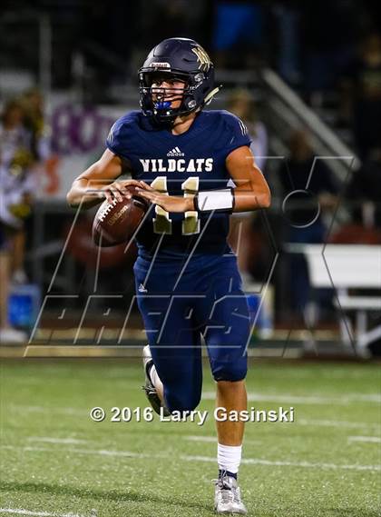 Thumbnail 1 in Oxnard vs. West Ranch photogallery.