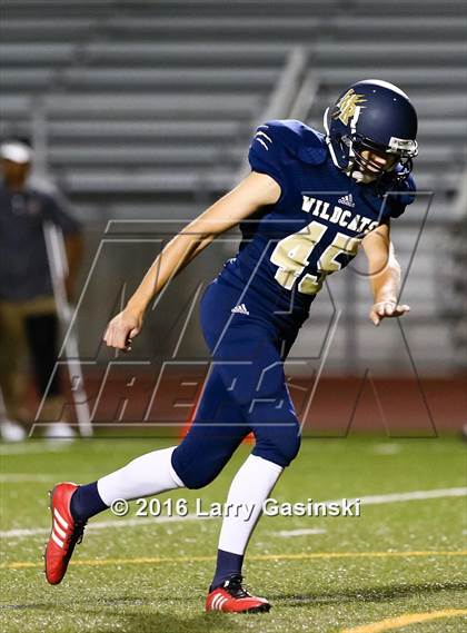 Thumbnail 1 in Oxnard vs. West Ranch photogallery.