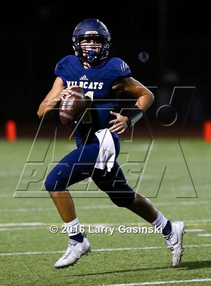 Thumbnail 2 in Oxnard vs. West Ranch photogallery.